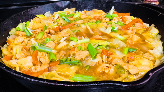 Juicy Cabbage Stir Fry with Chicken