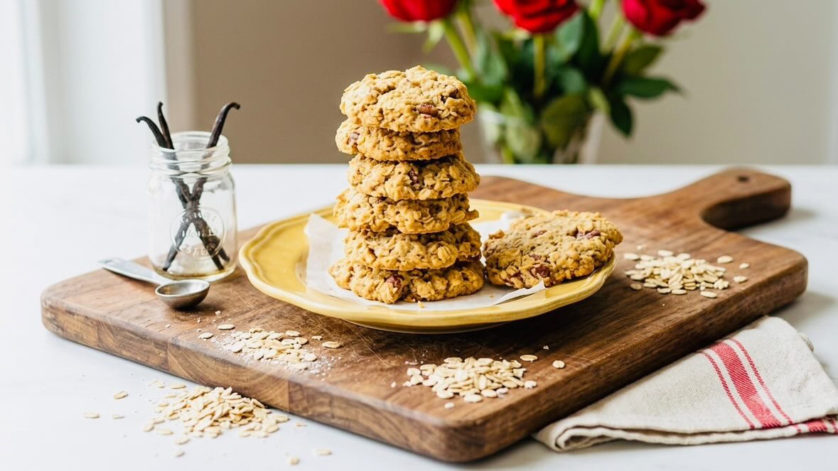 Oatmeal Breakfast Cookies (No Flour, No Butter, No Eggs!)